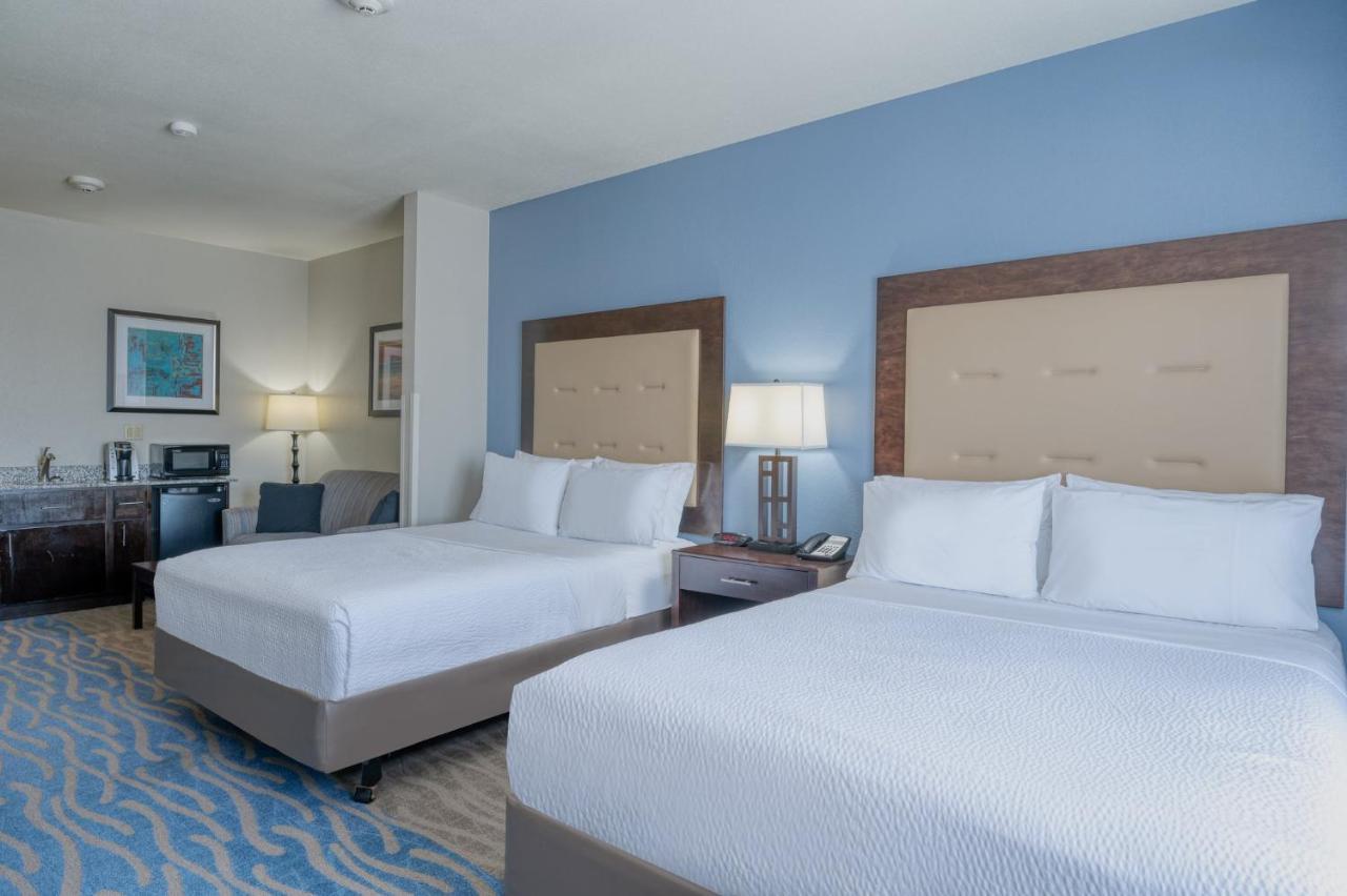 Holiday Inn Express And Suites Edwardsville By Ihg Exterior photo