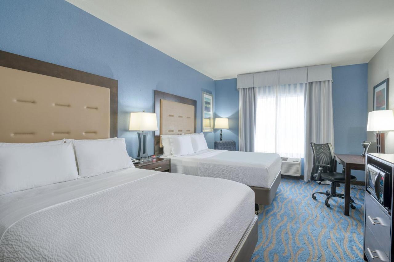 Holiday Inn Express And Suites Edwardsville By Ihg Exterior photo